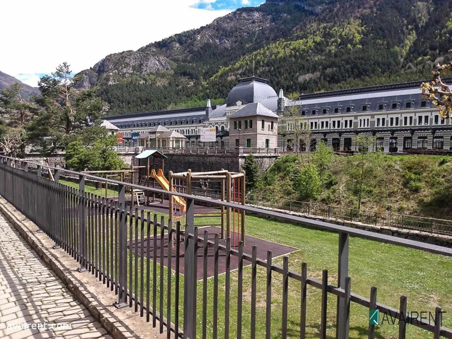 Arce Avairent Canfranc Estacion Appartement Buitenkant foto
