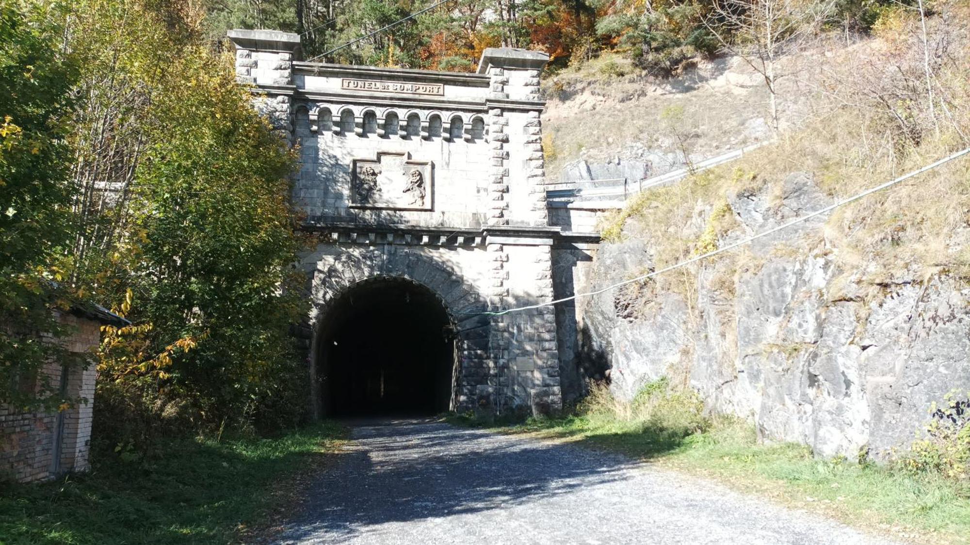 Arce Avairent Canfranc Estacion Appartement Buitenkant foto